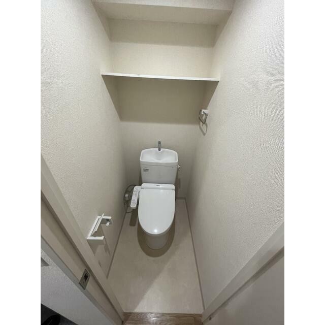 温水洗浄便座(内装)