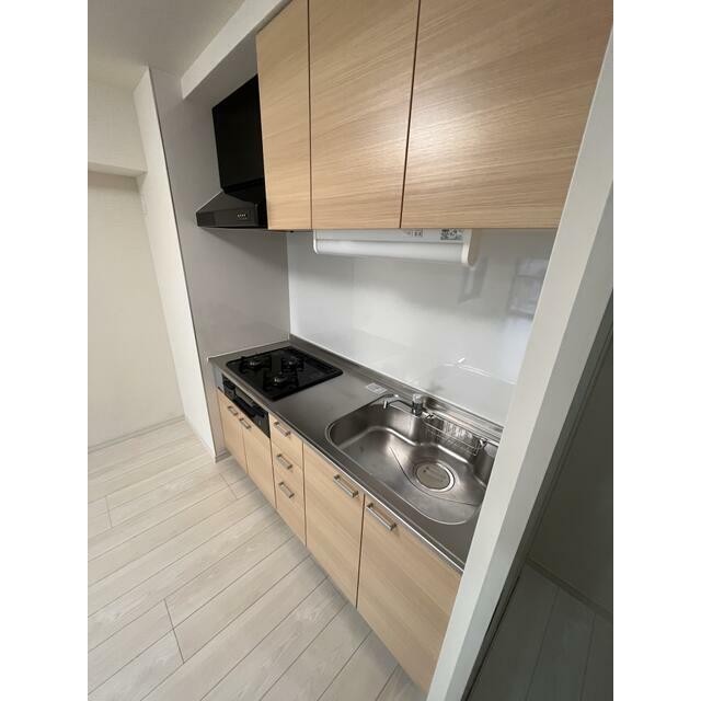 システムキッチン（3口・グリル・吊戸収納）(キッチン)