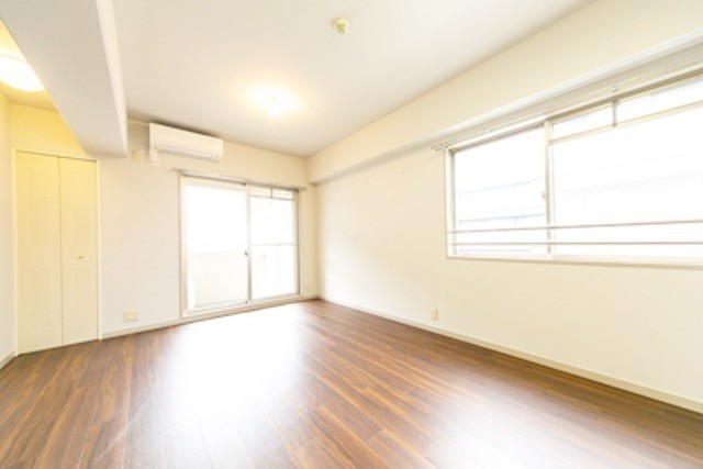 ※同仕様写真含む(居間)