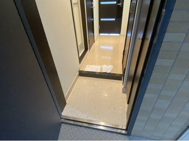 ※同仕様写真含む(玄関)