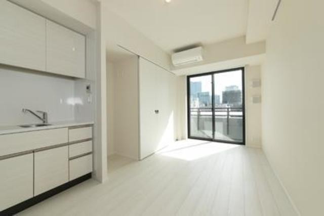 ※写真は同タイプ住戸です。(居間)