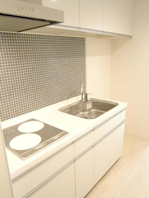 ※写真は同タイプ住戸です。(キッチン)