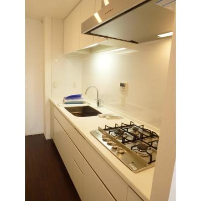 ※写真は同タイプ住戸です。(キッチン)