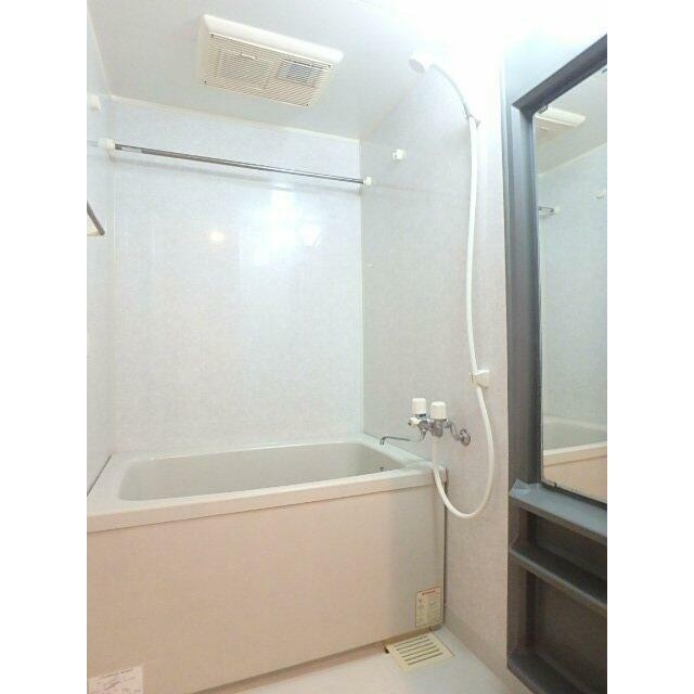 浴室乾燥機付のバスルーム！(風呂)