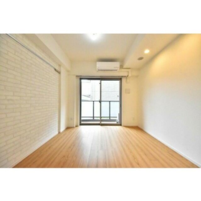 ※同仕様写真含む(居間)