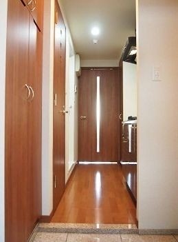 ※同仕様写真(玄関)