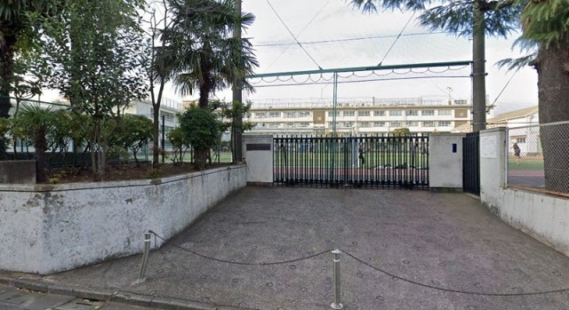 目黒区立第八中学校（都立大学）（824m）(周辺)