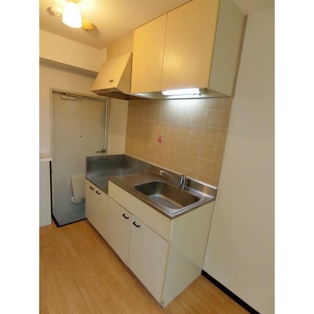 ※別部屋の参考写真になります。(キッチン)