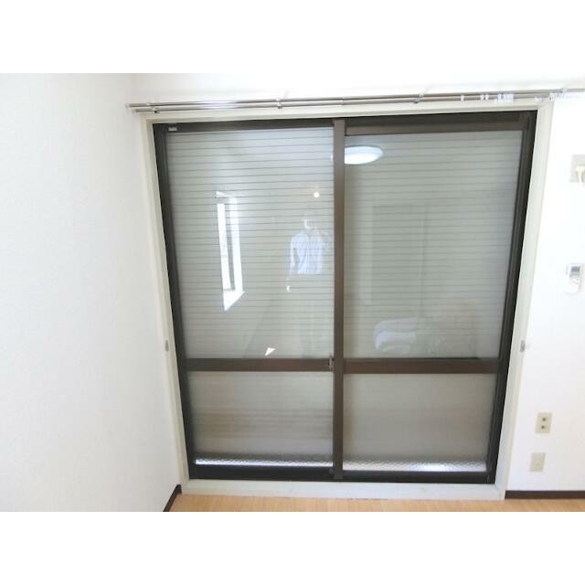 手動防犯シャッター