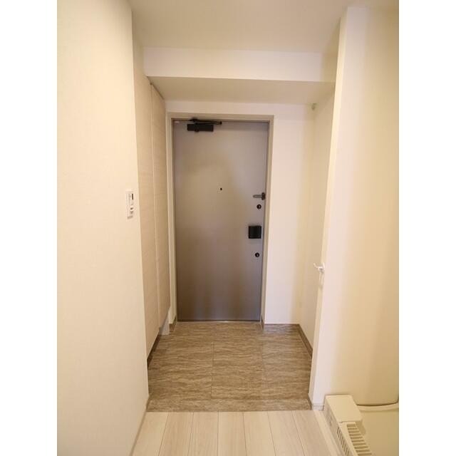 ※同仕様写真含む(玄関)