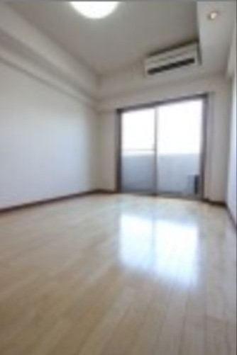 ※同仕様写真含む(居間)