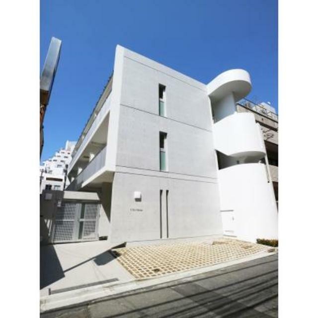 港区六本木７丁目 【賃貸居住】マンション