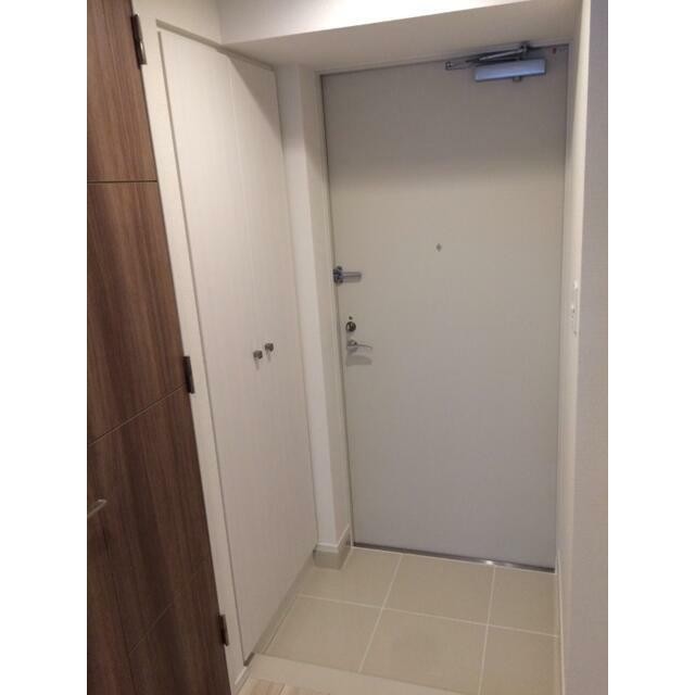 ※同仕様写真含む(玄関)