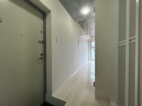 ※同仕様写真含む(玄関)