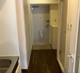 (玄関)