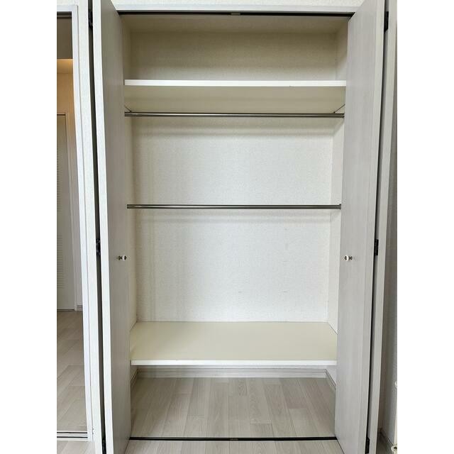 豊富な収納あり！(内装)