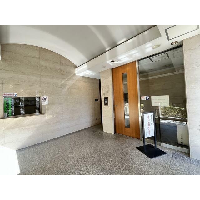 管理員日勤、オートロックの内エントランス♪(その他建物画像)