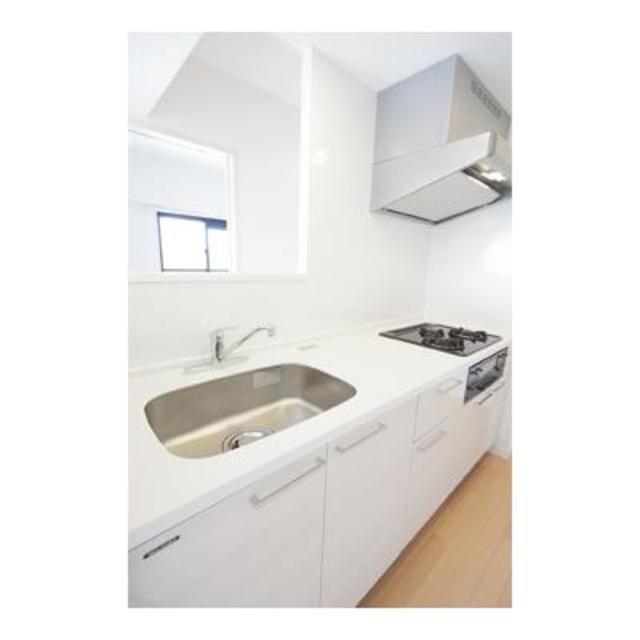 ※写真は同タイプ住戸です。(キッチン)