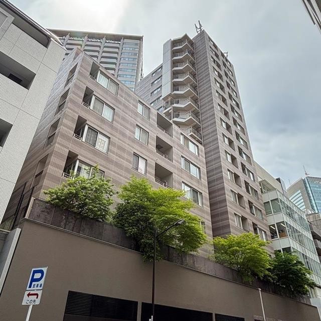 港区赤坂２丁目 【賃貸居住】マンション