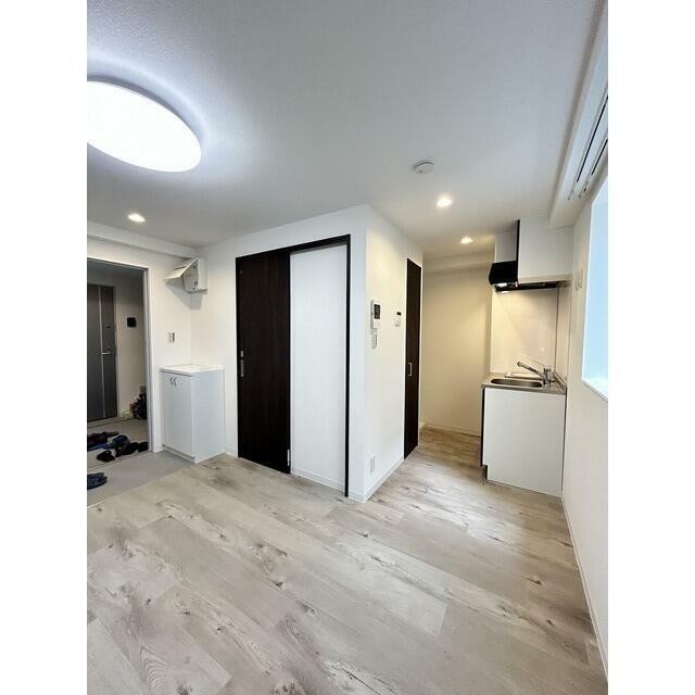 Wi-Fi使用無料！照明器具あり/エアコン/アクセントクロス仕様