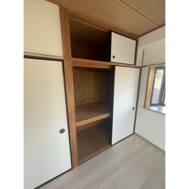 押し入れつき(内装)