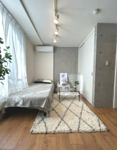 ※同仕様写真含む、家具等は付帯いたしません。(居間)