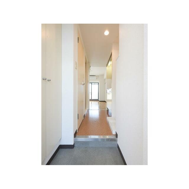 ※別部屋参考写真(玄関)