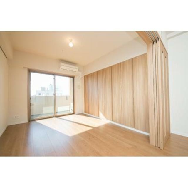 ※写真は同タイプ住戸です。(居間)