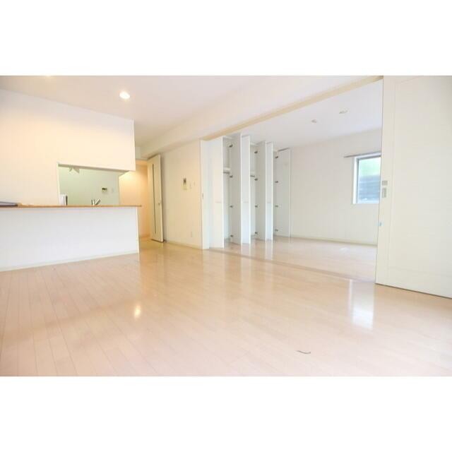 ※前回退去時のお写真です。現況優先。(居間)