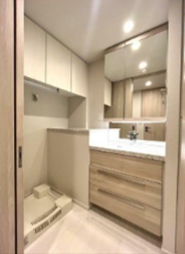 ※同仕様写真含む(内装)