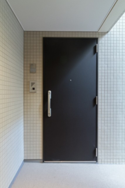 ※写真は同タイプ住戸です。(玄関)