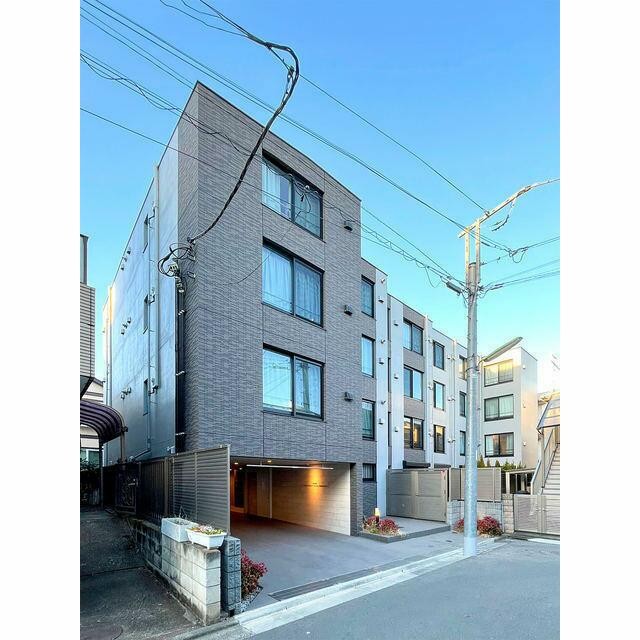 世田谷区駒沢３丁目 【賃貸居住】マンション