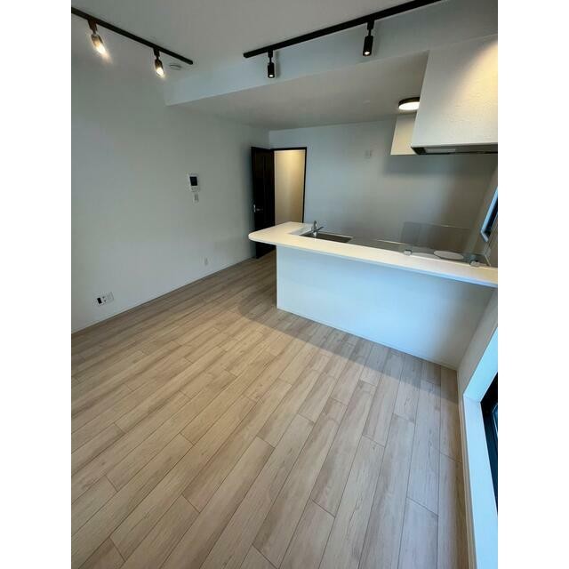 写真は別部屋の参考写真となります。