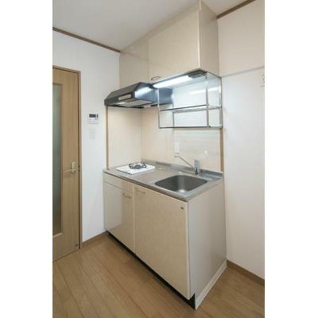 ※写真は同タイプ住戸です。(キッチン)