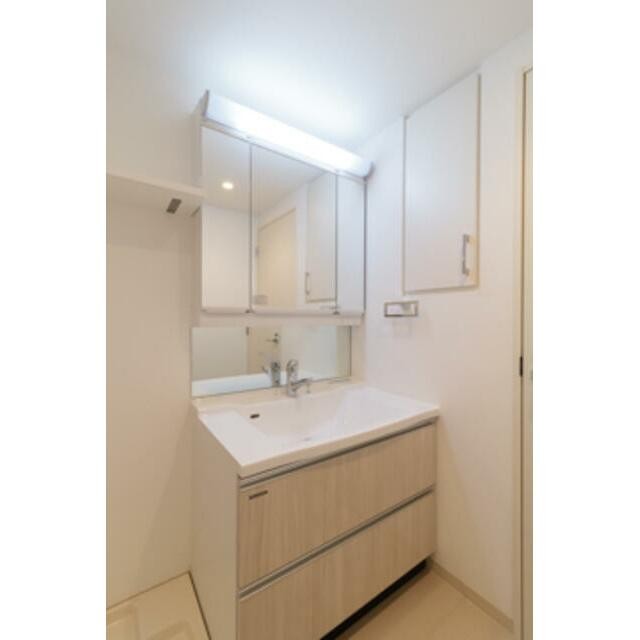 ※同仕様写真含む(内装)