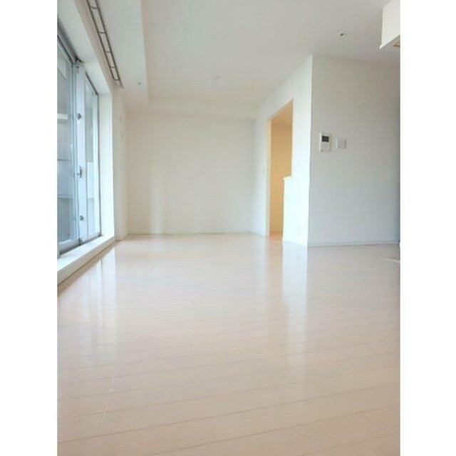 ※同仕様写真含む(居間)