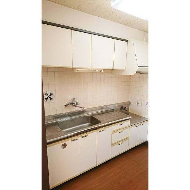 リビング～ダイニングキッチン(キッチン)