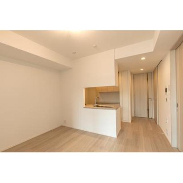 ※写真は同タイプ住戸です。(居間)