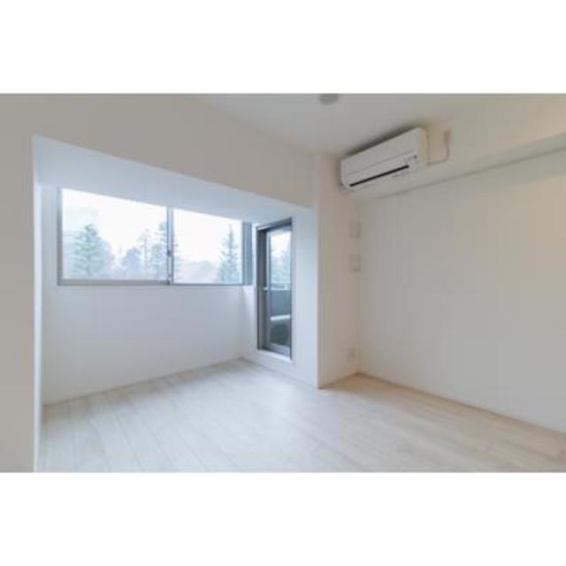 ※写真は同タイプ住戸です。(居間)