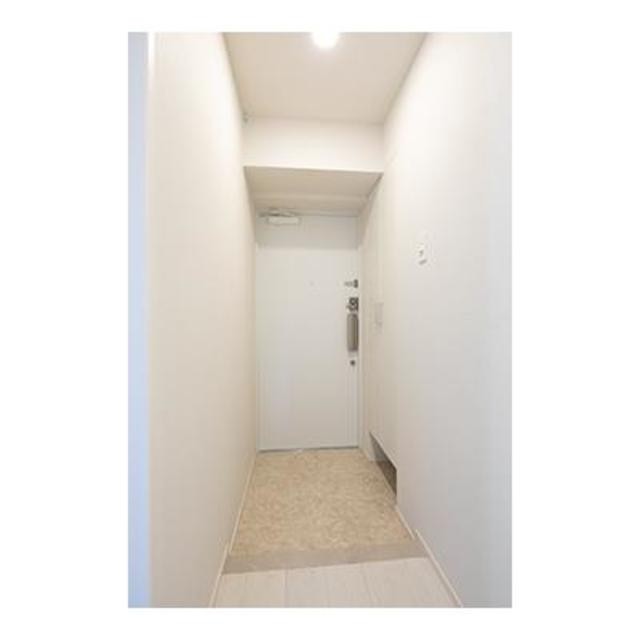 ※写真は同タイプ住戸です。(玄関)