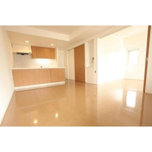 ※写真は同タイプ住戸です。(居間)