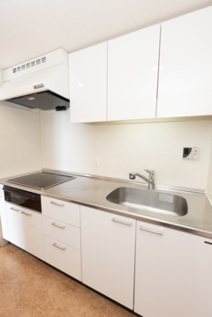 ※写真は同タイプ住戸です。(キッチン)
