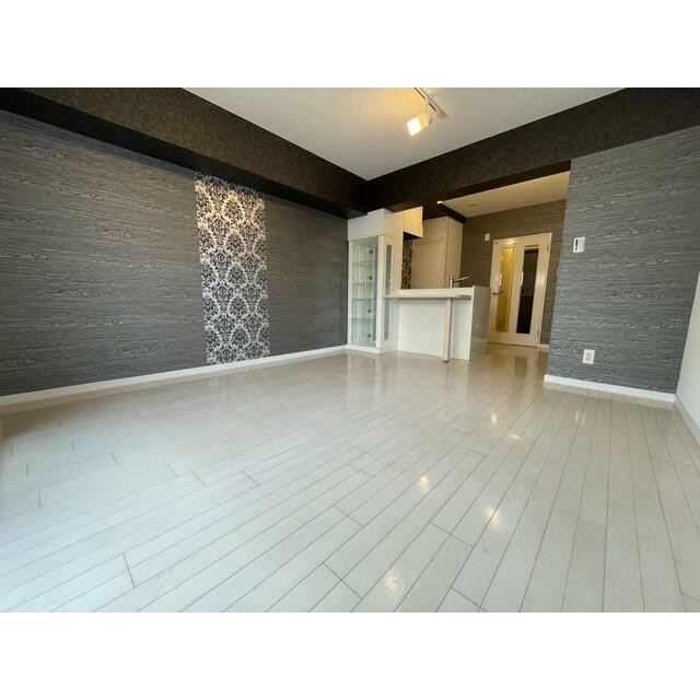 ※同仕様写真含む(居間)