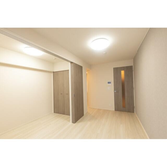 ※写真は同タイプ住戸です。(居間)