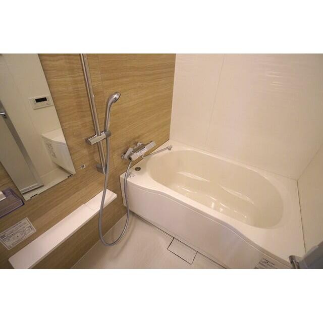 ※写真は同タイプ住戸です。(風呂)