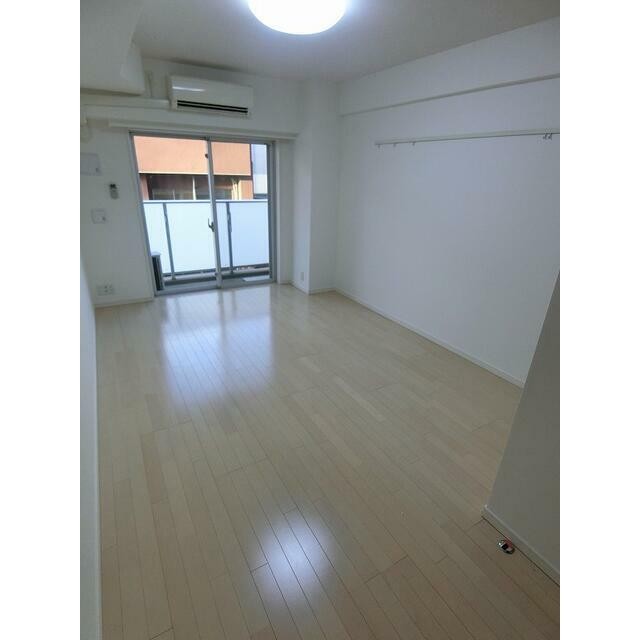 参考写真(居間)