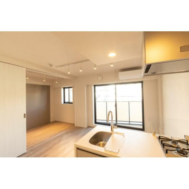 ※写真は同タイプ住戸です。(居間)