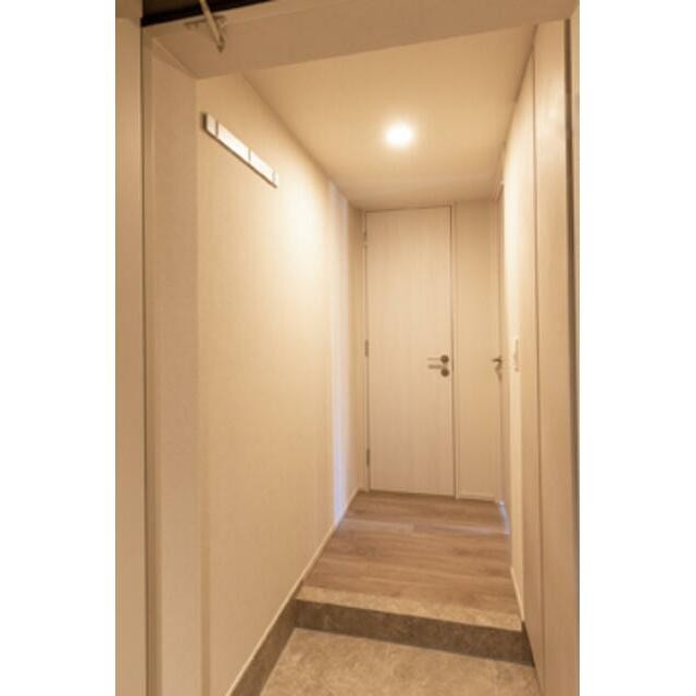 ※写真は同タイプ住戸です。(玄関)