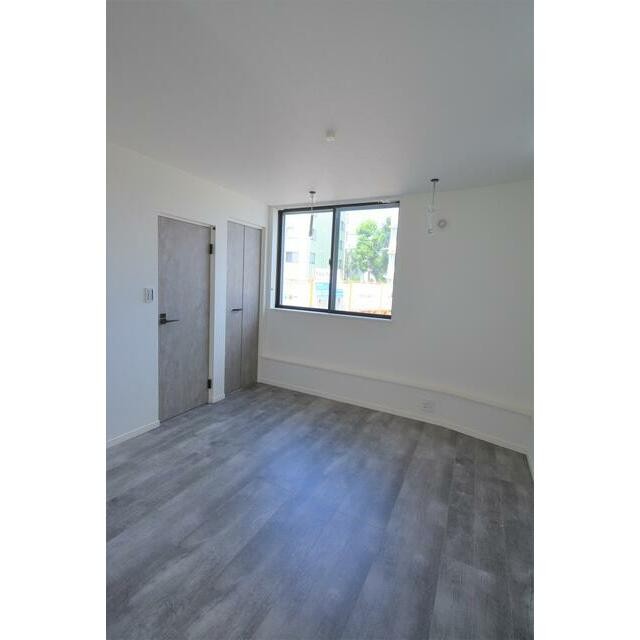 生活感を主張しないスタイリッシュな設備を採用！(居間)