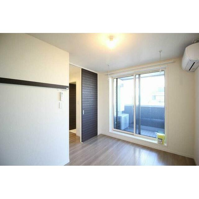 【洋室】照明は設備ではありません